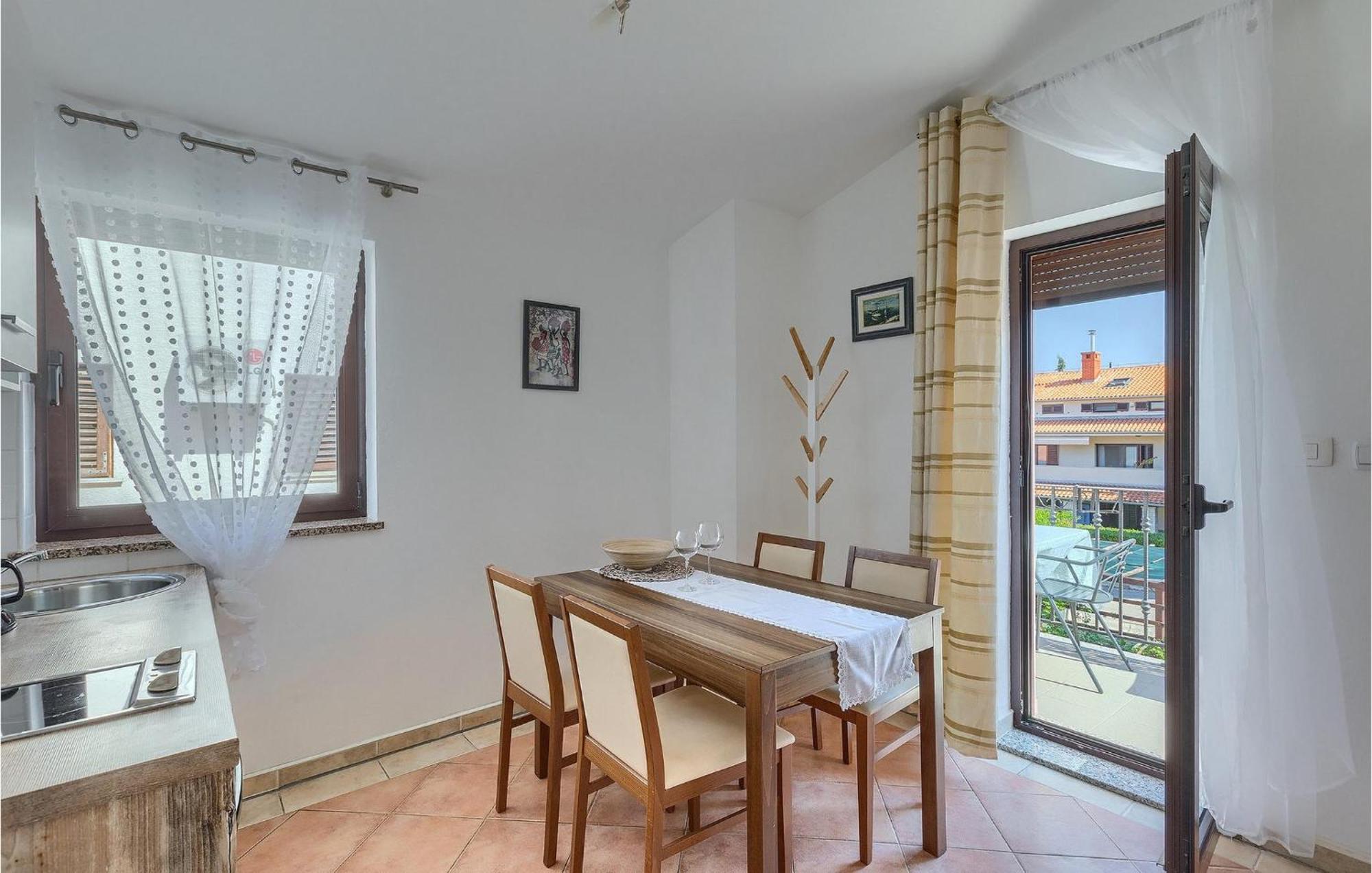 Villa Holiday Vikendica *