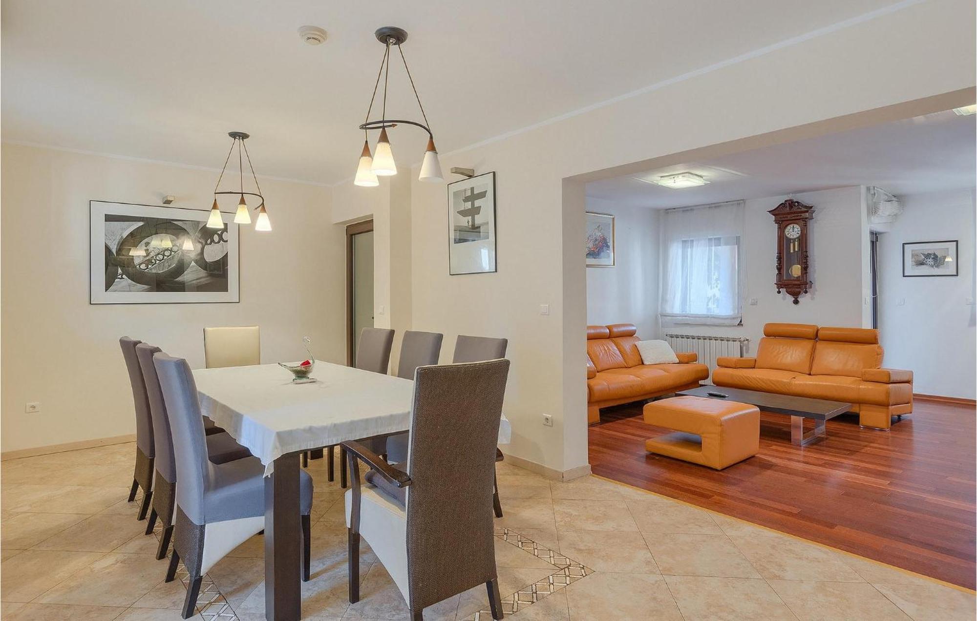 Vikendica Villa Holiday Pula