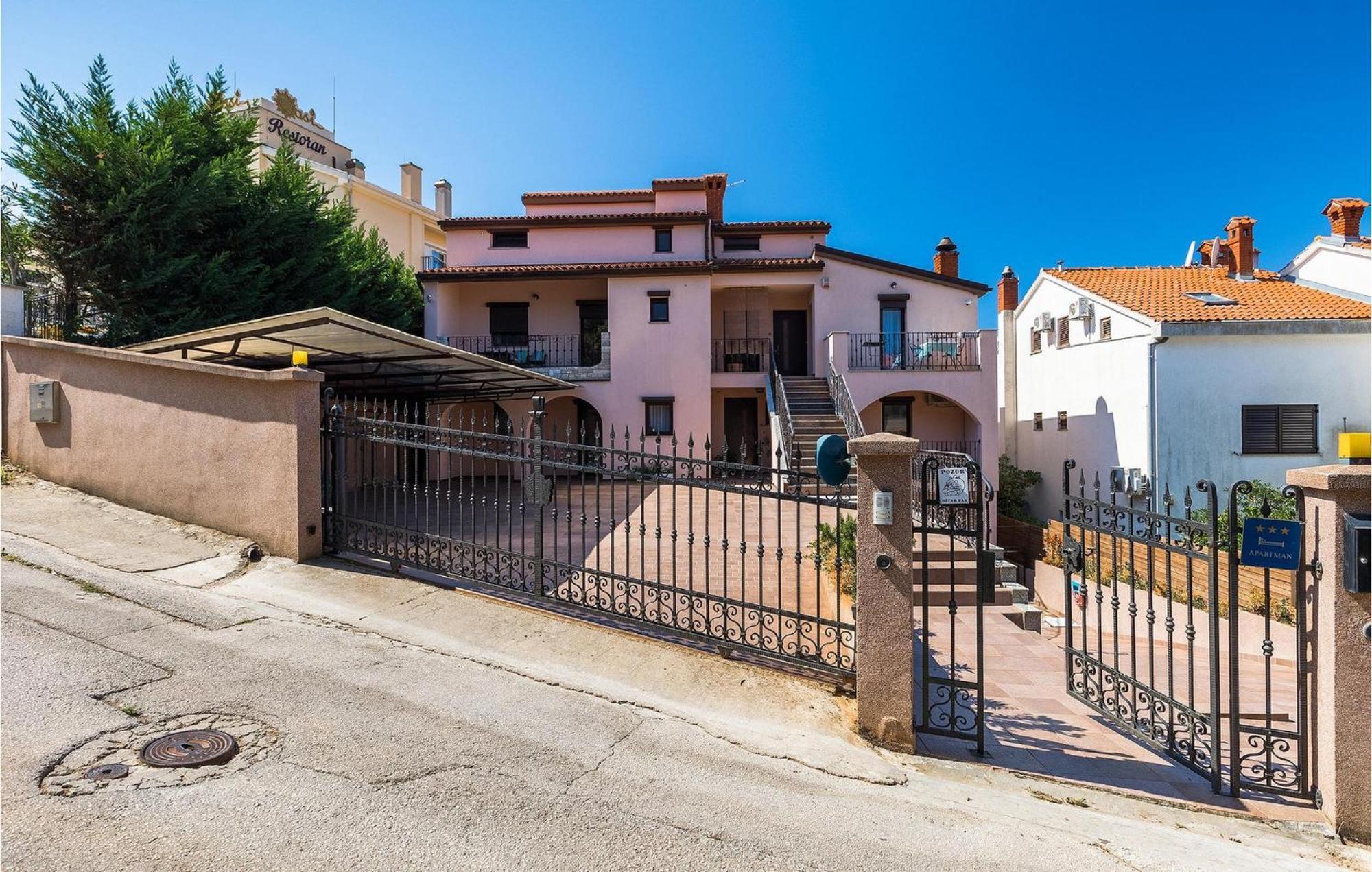 Ferienhaus Villa Holiday